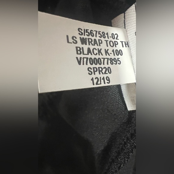 Banana Republic Threadsoft Black Long Sleeve Wrap Top Womens XXL New With Tags - Picture 7 of 8